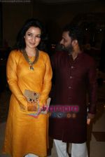 Tisca Chopra,  Resul Pookutty at Resul Pookutty_s autobiography launch in The Leela Hotel on 13th May 2010 (19).JPG